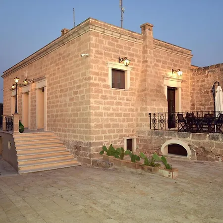 Landhaus Masseria La Maesta - Ospitalita Rurale Famigliare *