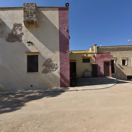 Casa di campagna Masseria La Maestà - Dimora Storica Sannicola