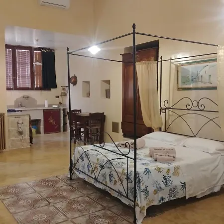 Masseria La Maestà - Dimora Storica Casa di campagna Sannicola
