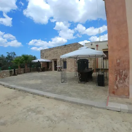 Casa di campagna Masseria La Maestà - Dimora Storica Sannicola