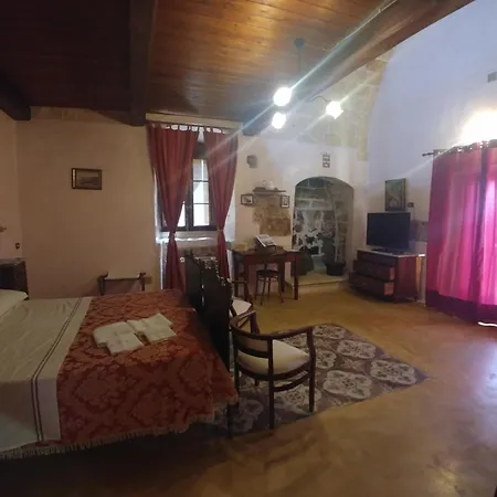 Masseria La Maestà - Dimora Storica Casa di campagna Sannicola