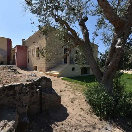 Masseria La Maestà - Dimora Storica Casa di campagna Sannicola
